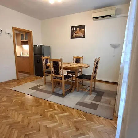 Daire Julia - Cosy Varna